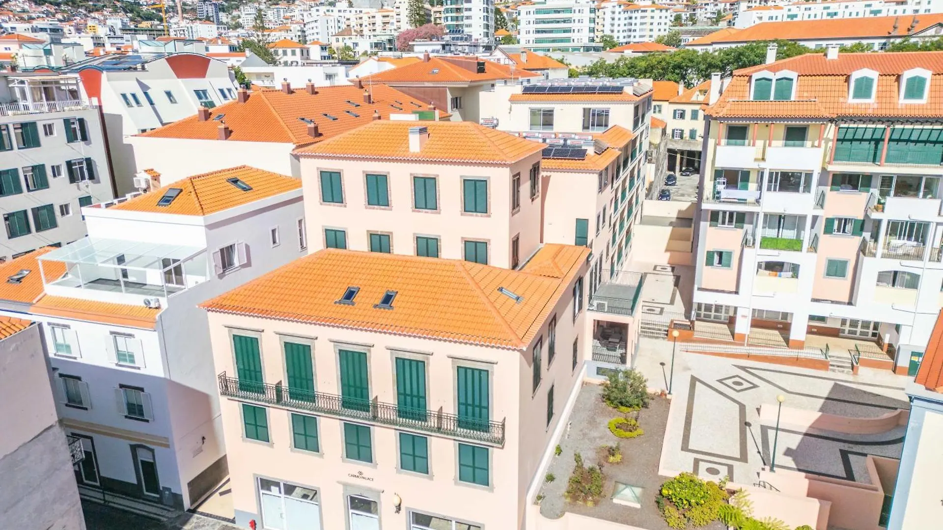 Se Cathedral Roof House Daire Funchal 0*,  Portekiz
